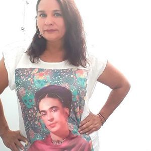 Meet your Posher, Angela